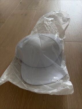 George White Surf Hat